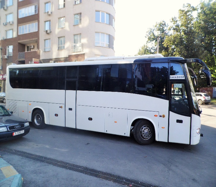 Аренда туристического автобуса KING LONG XMQ6127C на 49 мест в Нижнем Новгороде